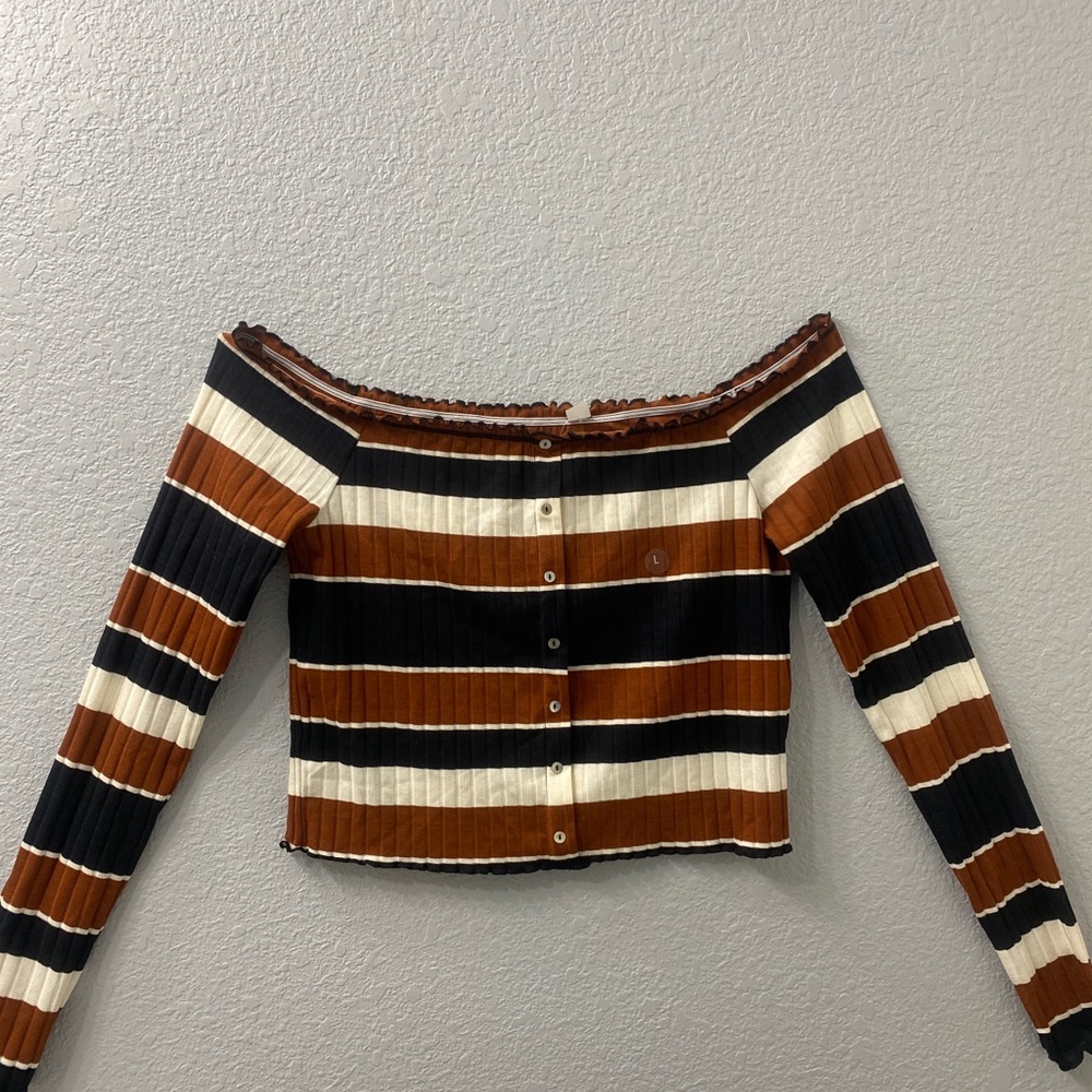 3 long sleeve crop tops